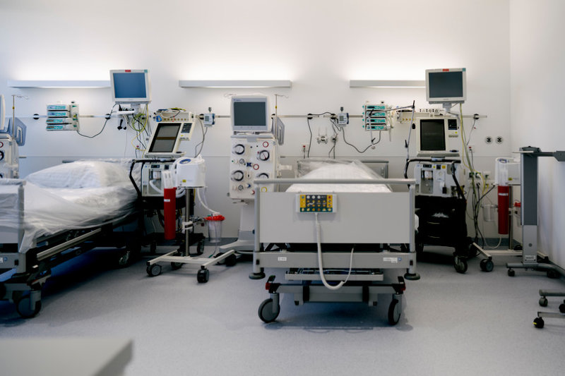 Was unterscheidet Patientinnen und Patienten, die mit Sars-Cov-2 gut klarkommen von solchen, die auf die Intensivstation müssen? Was unterscheidet Patientinnen und Patienten, die mit Sars-Cov-2 gut klarkommen von solchen, die auf die Intensivstation müssen?